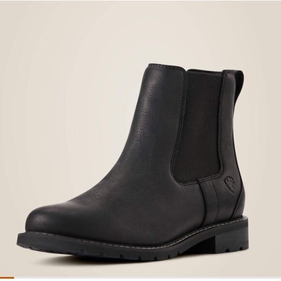 New in Box Ariat Wexford Lug Mid H20 Chelsea Boot Jet Black Sz 6.5 All leather - Picture 1 of 9